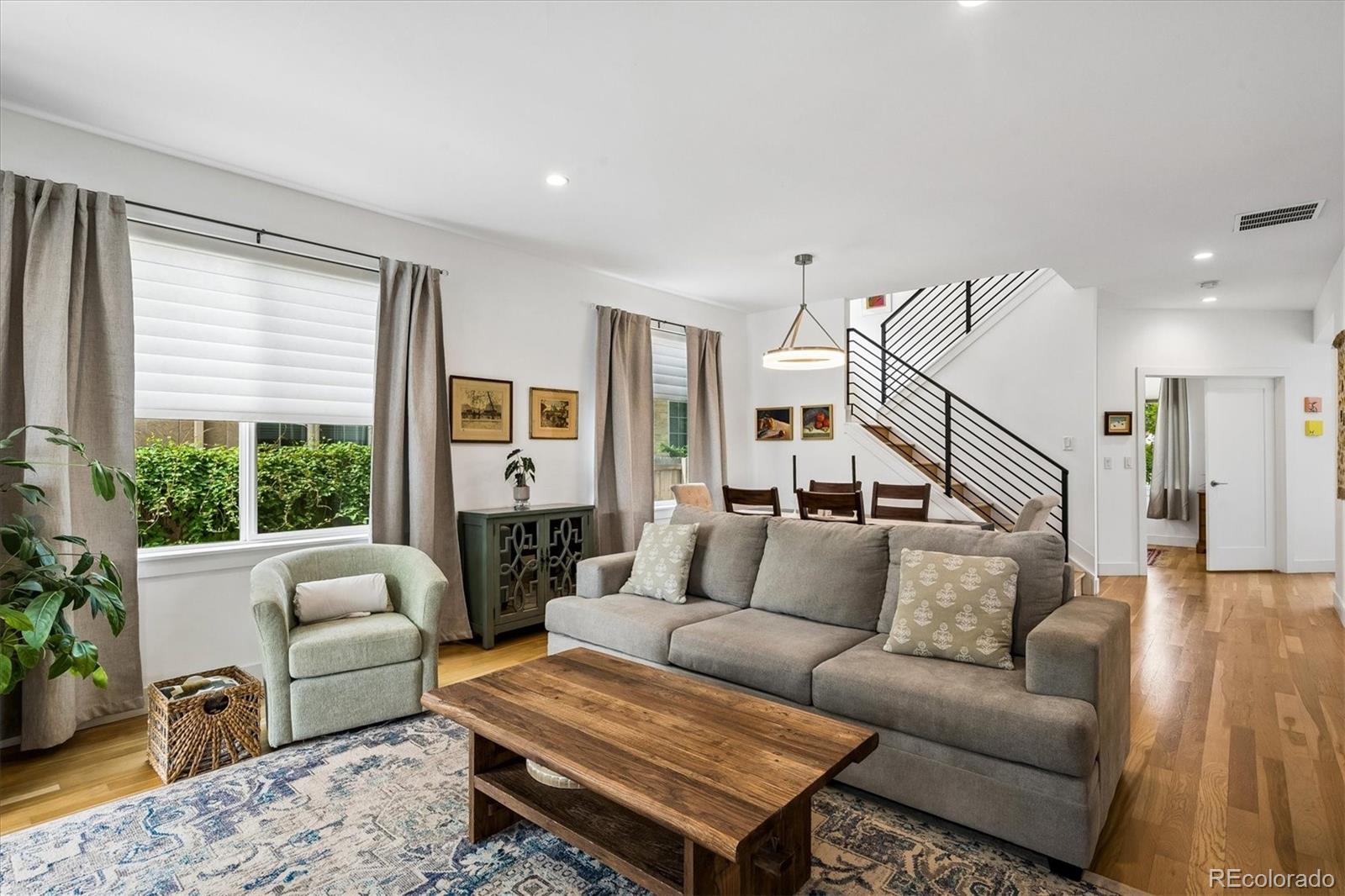 MLS Image #7 for 5508 s foresthill street,littleton, Colorado