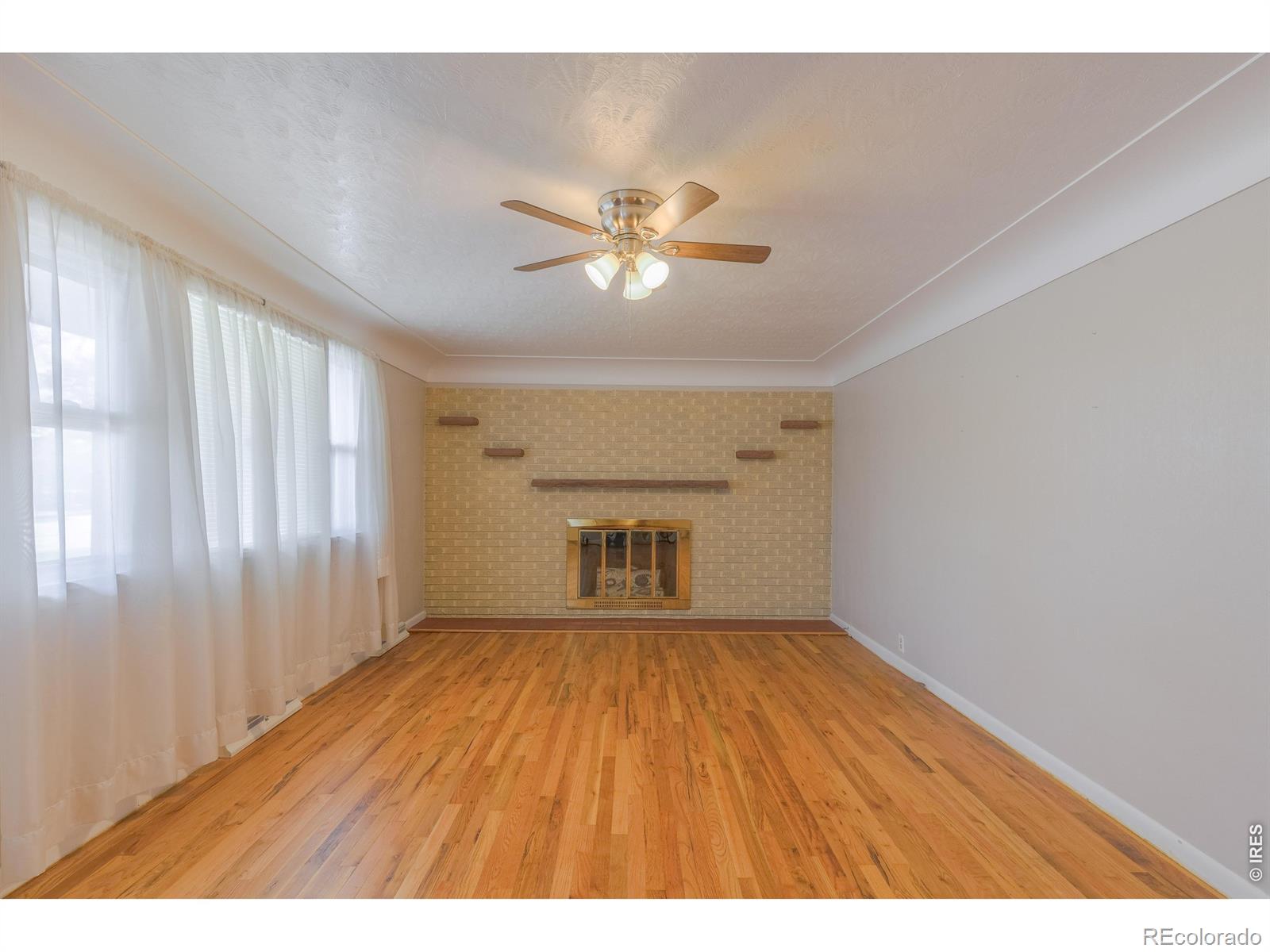 MLS Image #4 for 819  35th avenue,greeley, Colorado