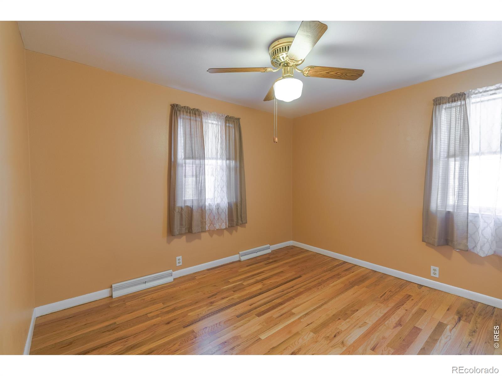 MLS Image #9 for 819  35th avenue,greeley, Colorado