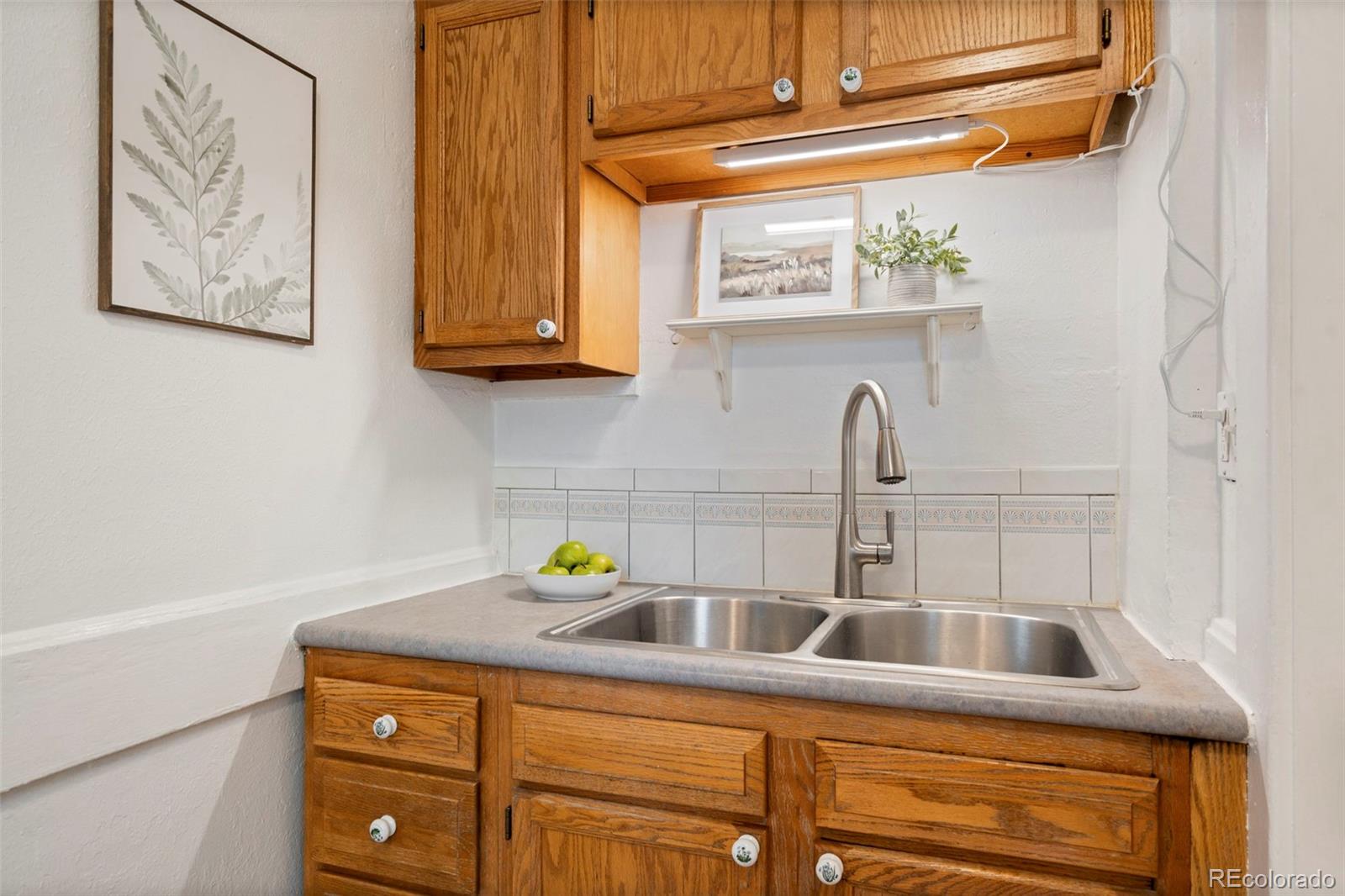 MLS Image #28 for 1808 s pennsylvania street,denver, Colorado