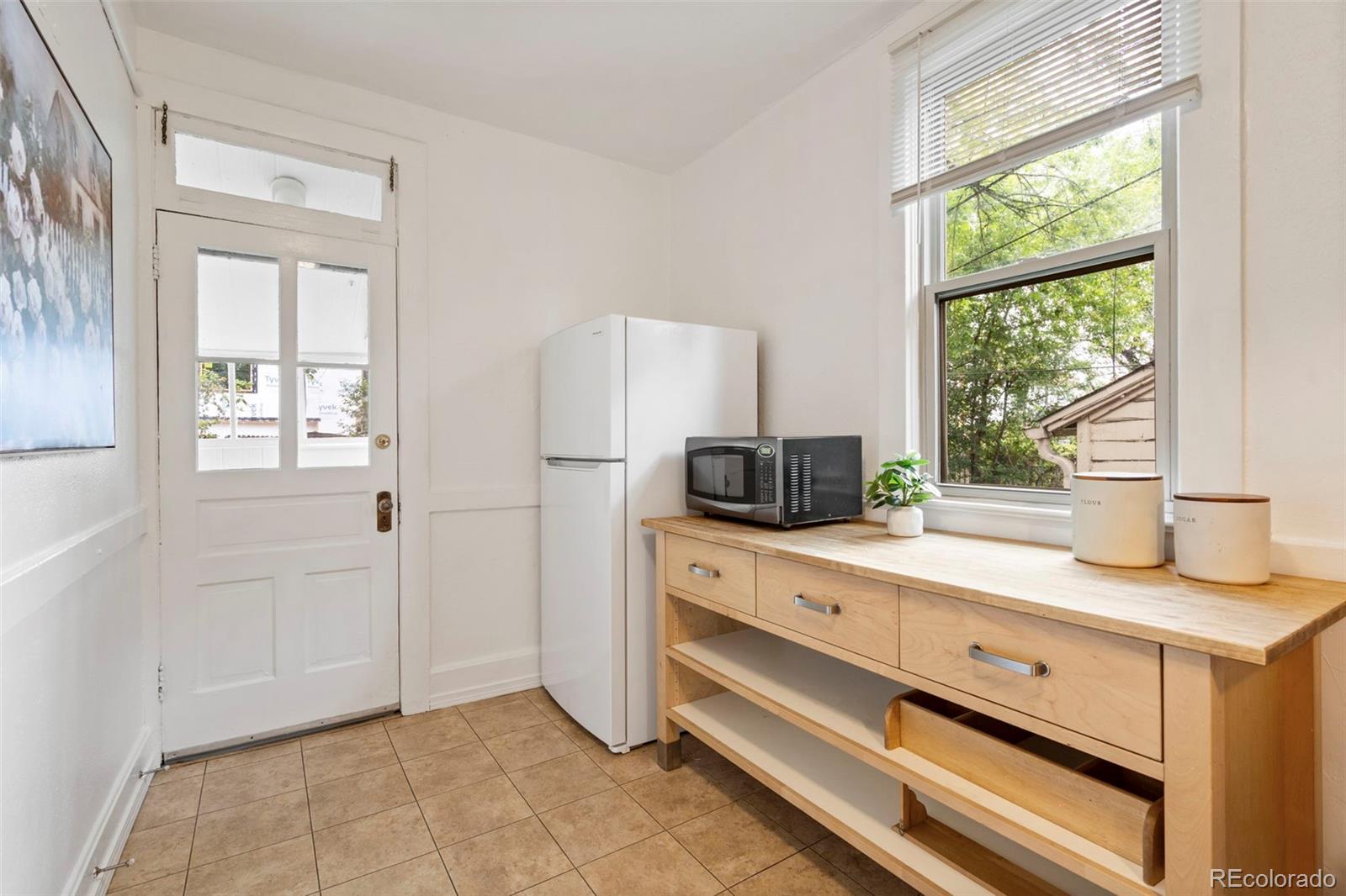 MLS Image #31 for 1808 s pennsylvania street,denver, Colorado