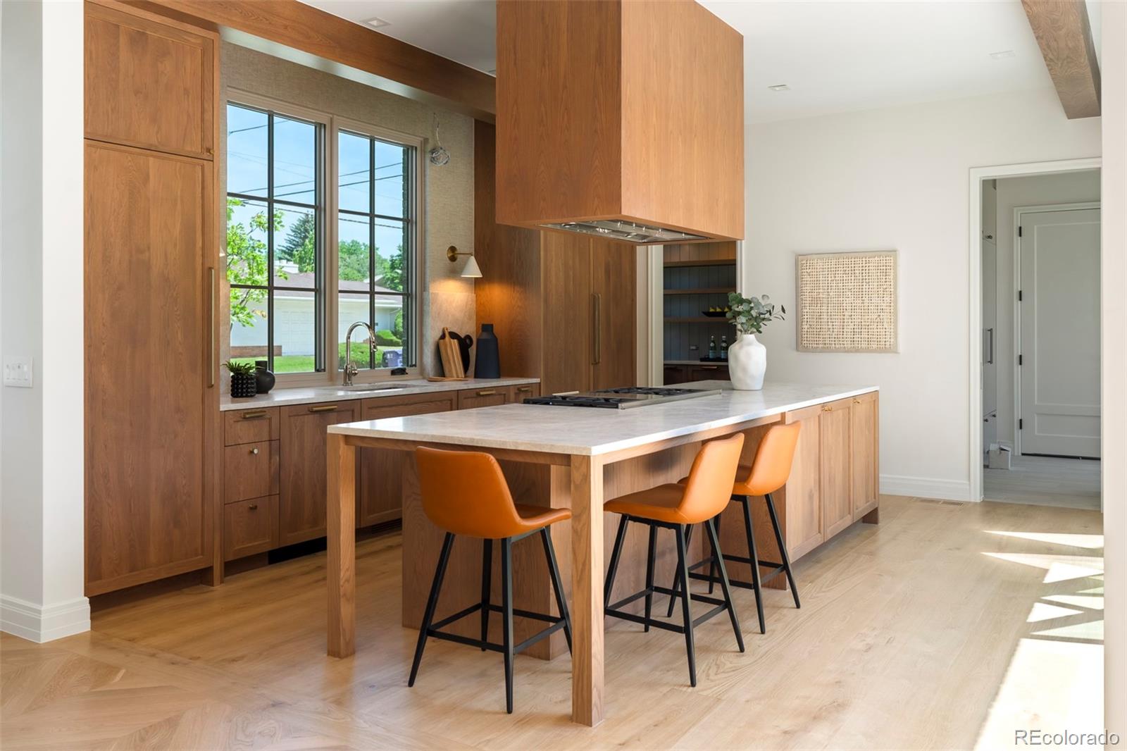 MLS Image #15 for 102 s cherry street,denver, Colorado