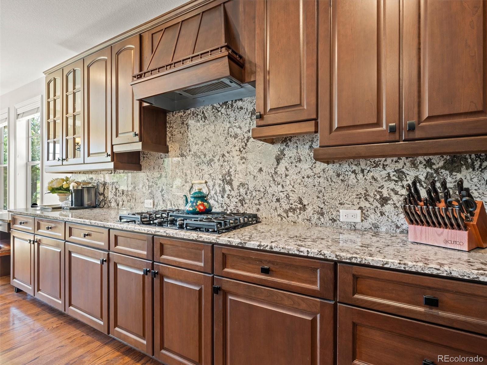 MLS Image #10 for 312  basilwood way,highlands ranch, Colorado