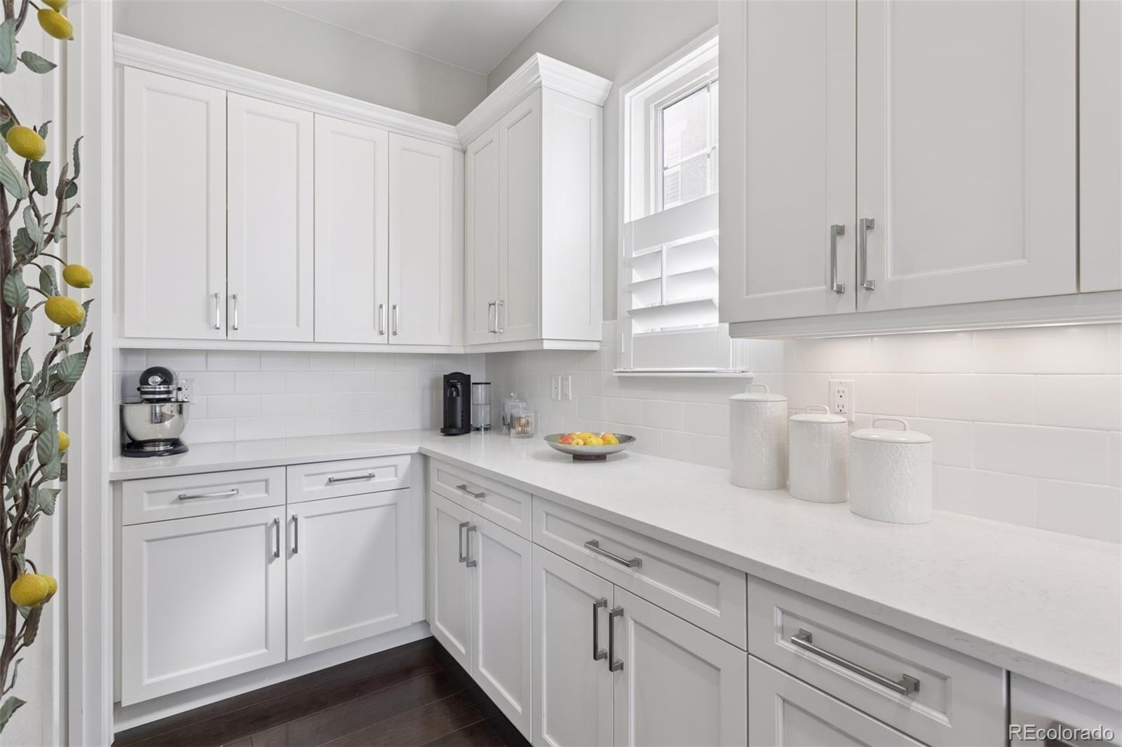 MLS Image #11 for 5919 s olive circle,centennial, Colorado