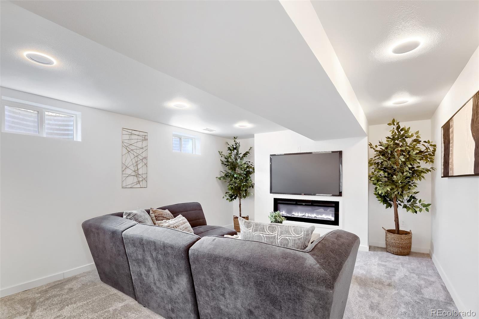 MLS Image #20 for 909 e 9th avenue,broomfield, Colorado