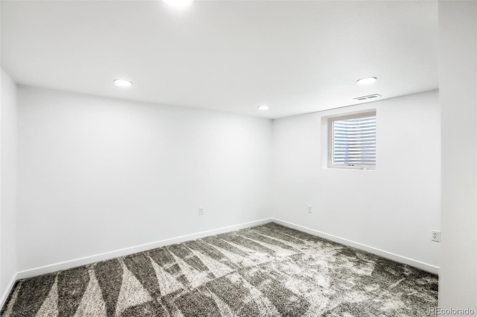 MLS Image #23 for 909 e 9th avenue,broomfield, Colorado