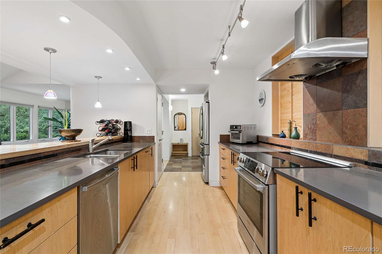 MLS Image #5 for 299  spruce court,boulder, Colorado