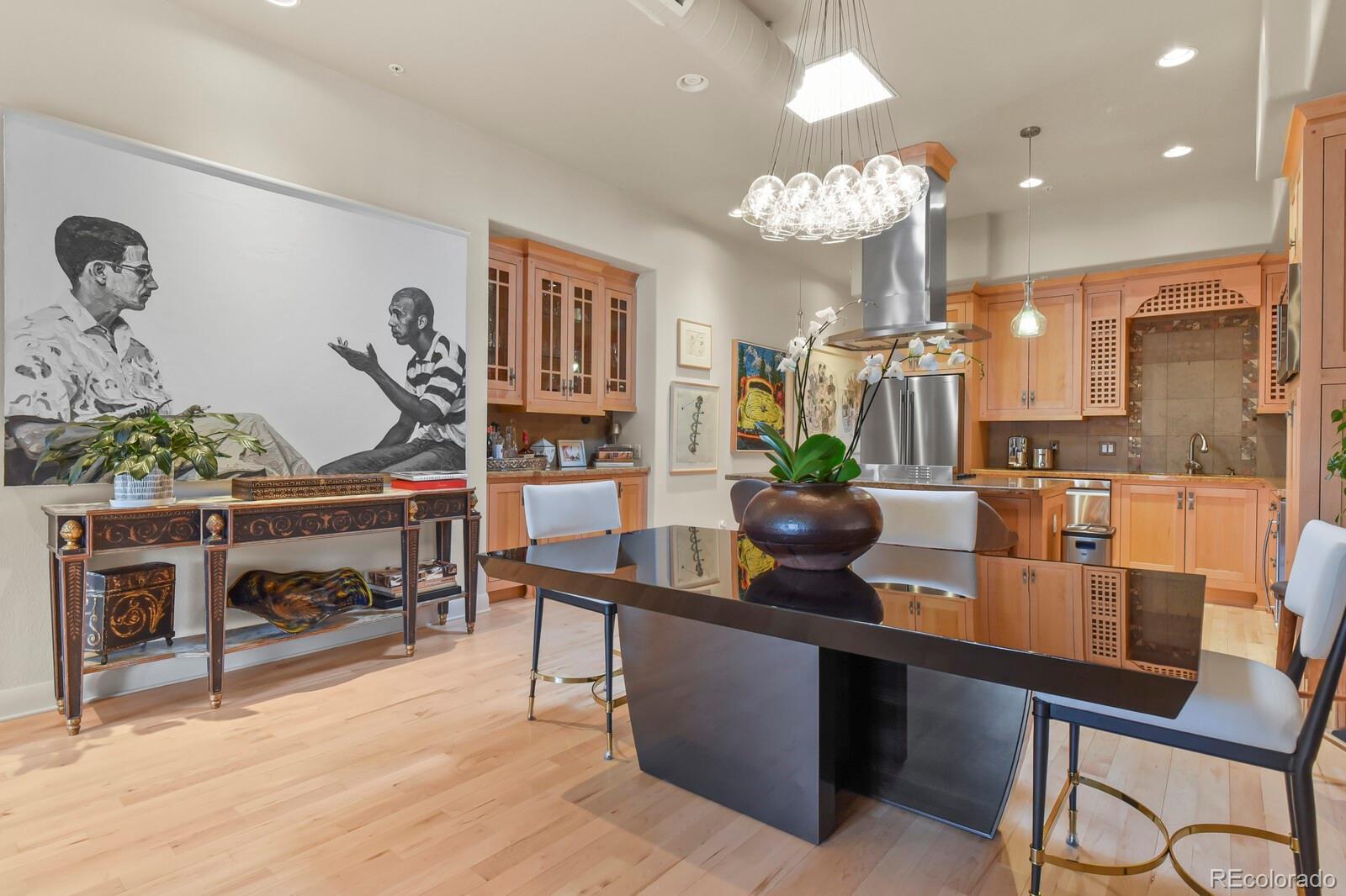MLS Image #8 for 319 n tejon street 204,colorado springs, Colorado