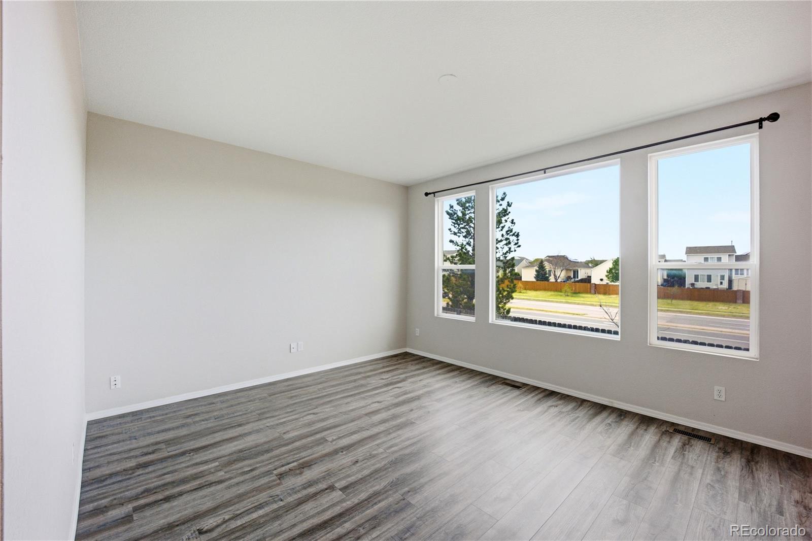 MLS Image #14 for 6507  silverwind circle,colorado springs, Colorado