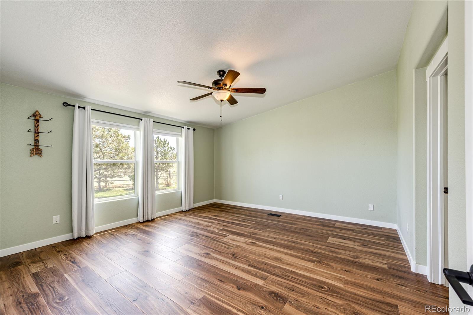 MLS Image #11 for 18500  county road 114 ,calhan, Colorado