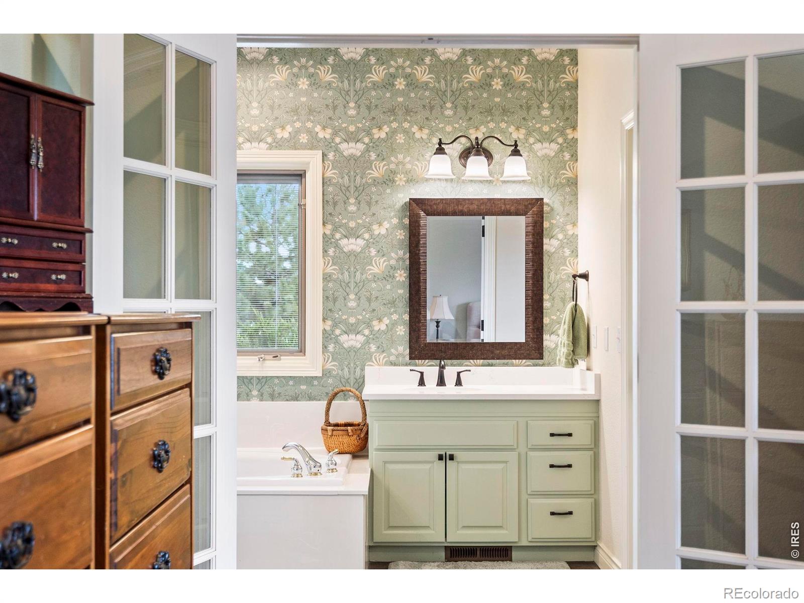 MLS Image #16 for 912  clydesdale lane,windsor, Colorado
