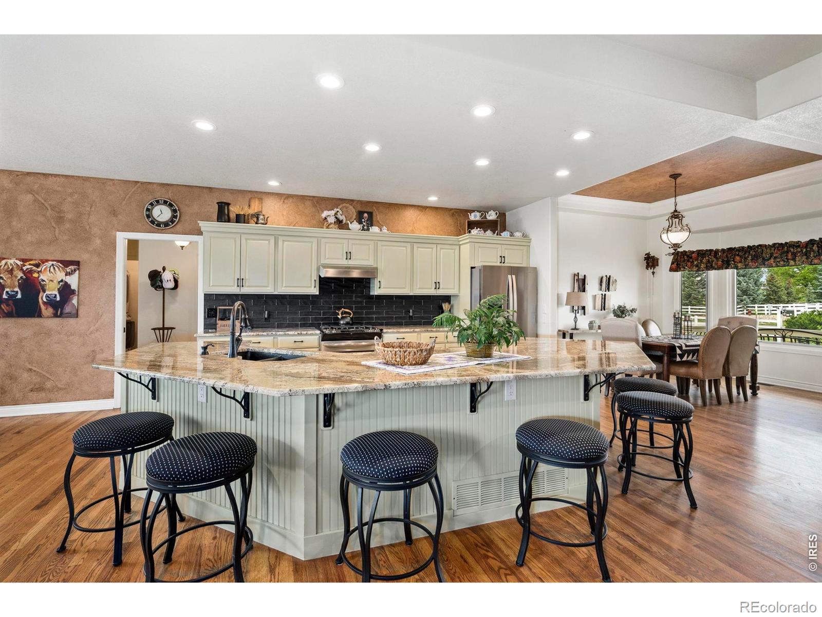 MLS Image #9 for 912  clydesdale lane,windsor, Colorado