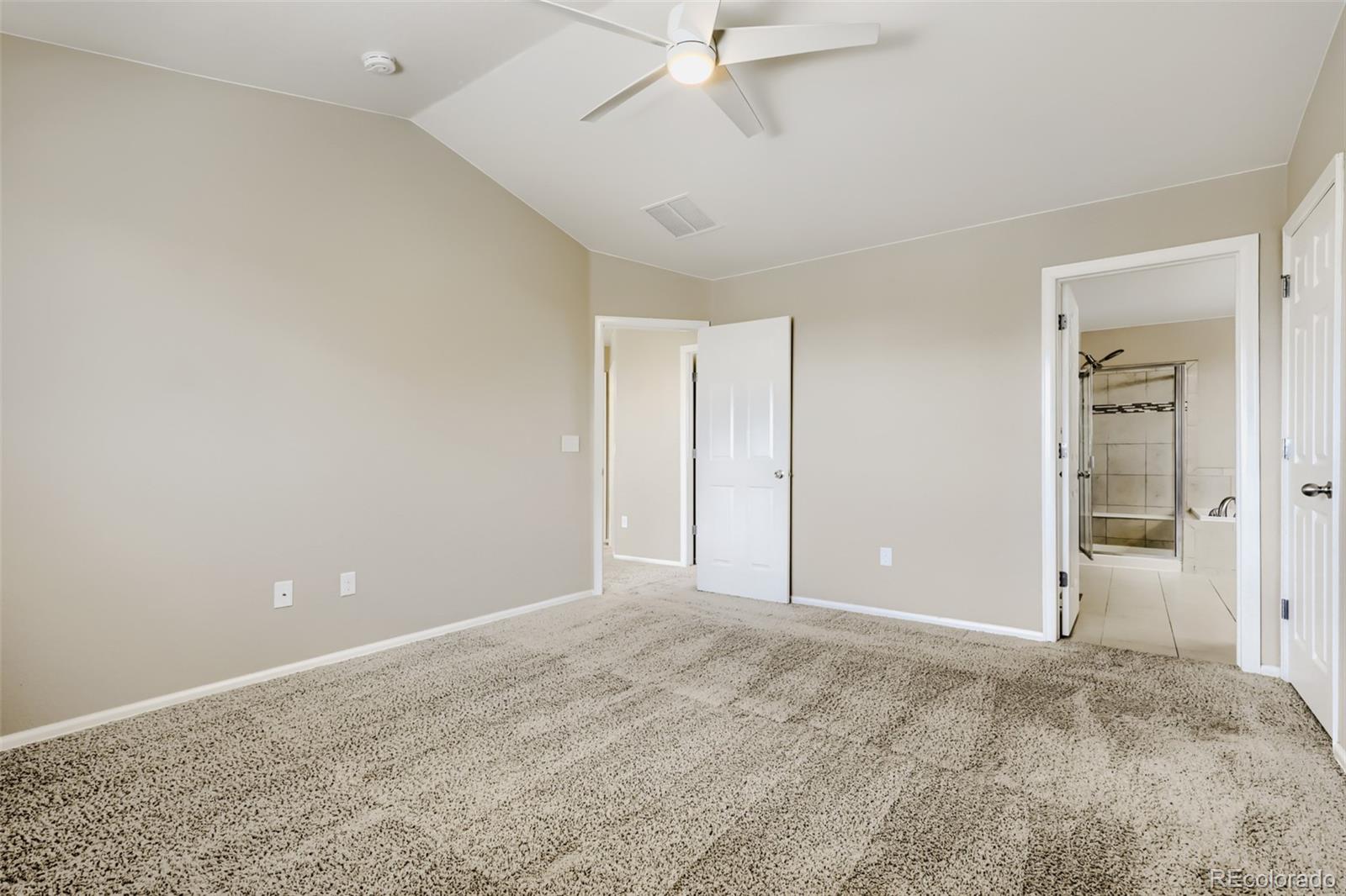 MLS Image #16 for 19663 e 63rd place,aurora, Colorado