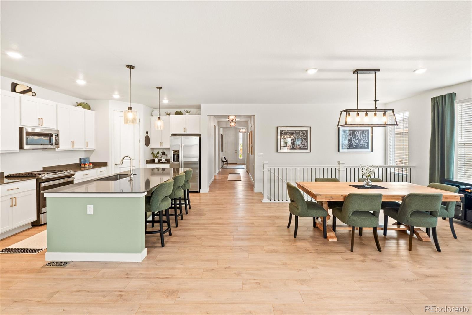 MLS Image #10 for 16309  st paul drive,thornton, Colorado