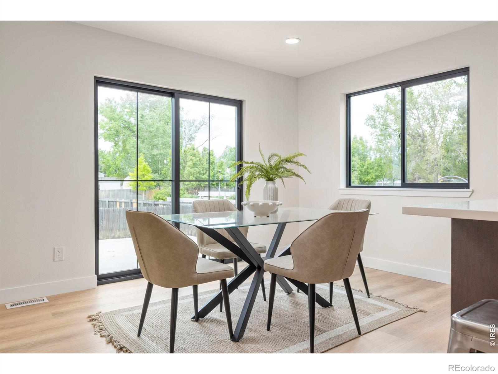 MLS Image #12 for 10702  moore way,broomfield, Colorado