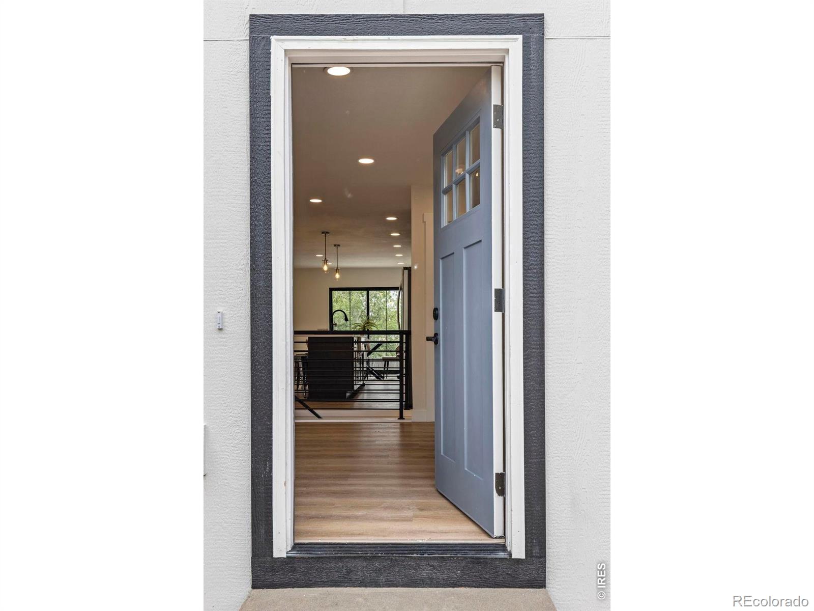 MLS Image #2 for 10702  moore way,broomfield, Colorado