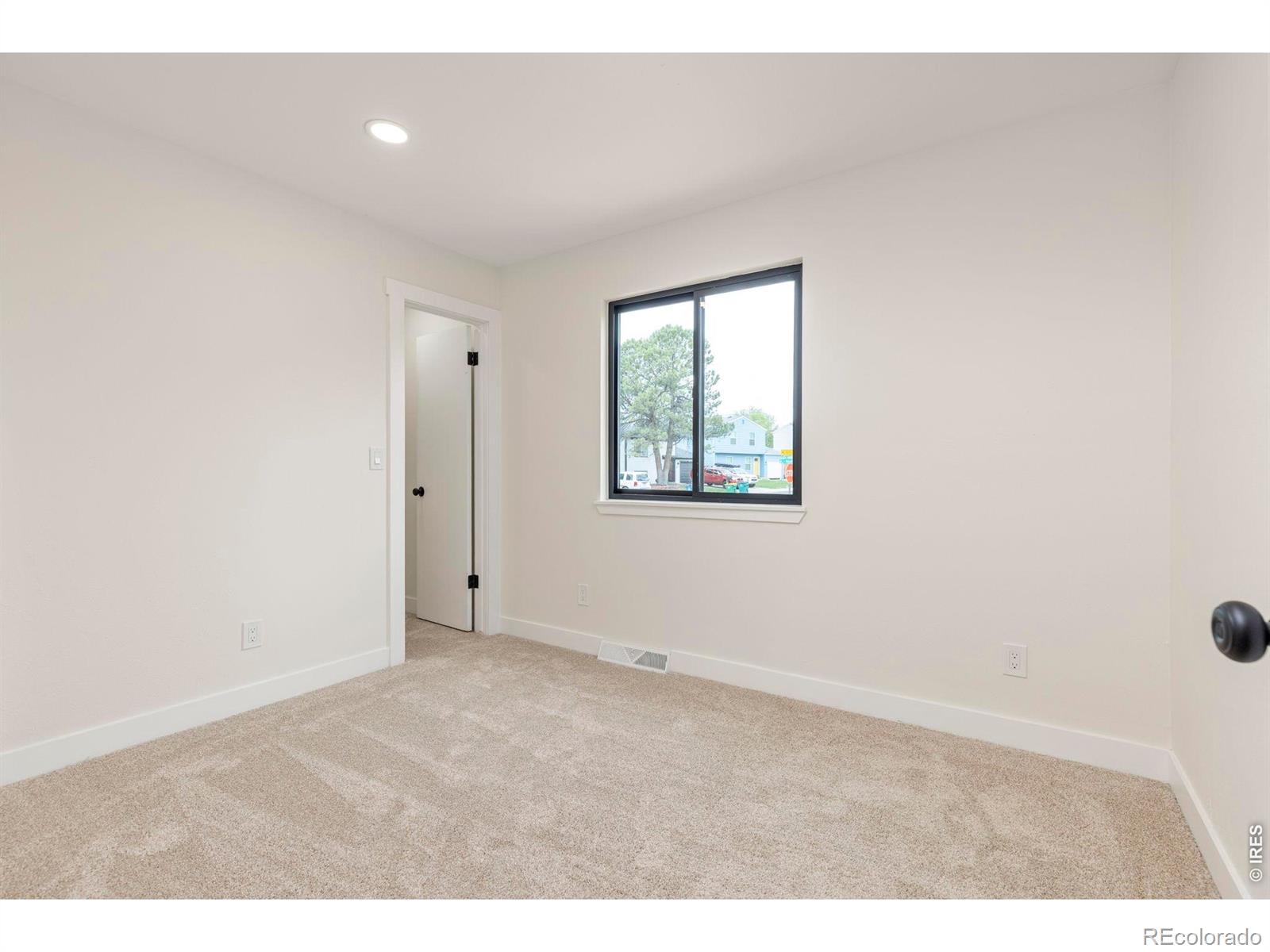 MLS Image #20 for 10702  moore way,broomfield, Colorado