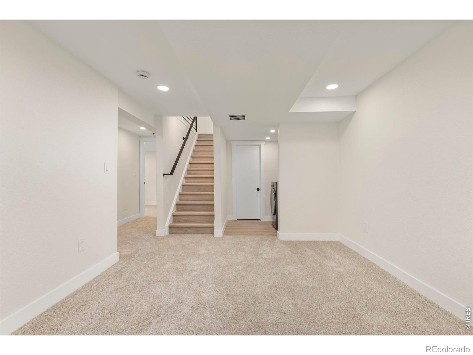 MLS Image #24 for 10702  moore way,broomfield, Colorado