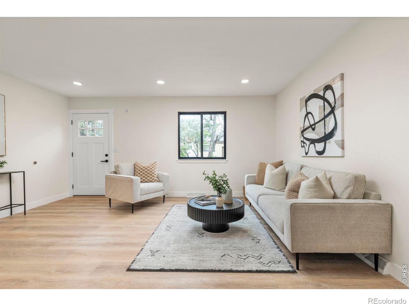 MLS Image #4 for 10702  moore way,broomfield, Colorado