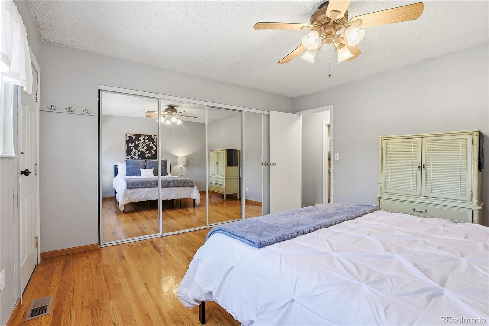 MLS Image #18 for 16109 e montana place,aurora, Colorado