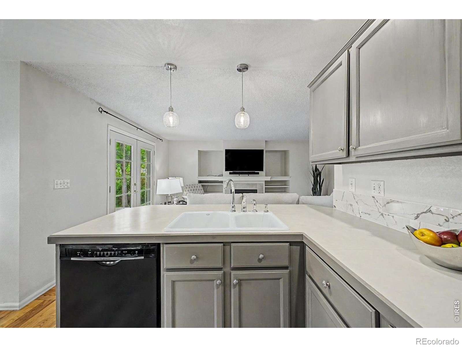 MLS Image #14 for 223  yellowfield way,erie, Colorado