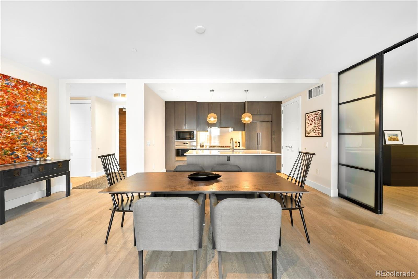 MLS Image #10 for 155  steele street 1017,denver, Colorado