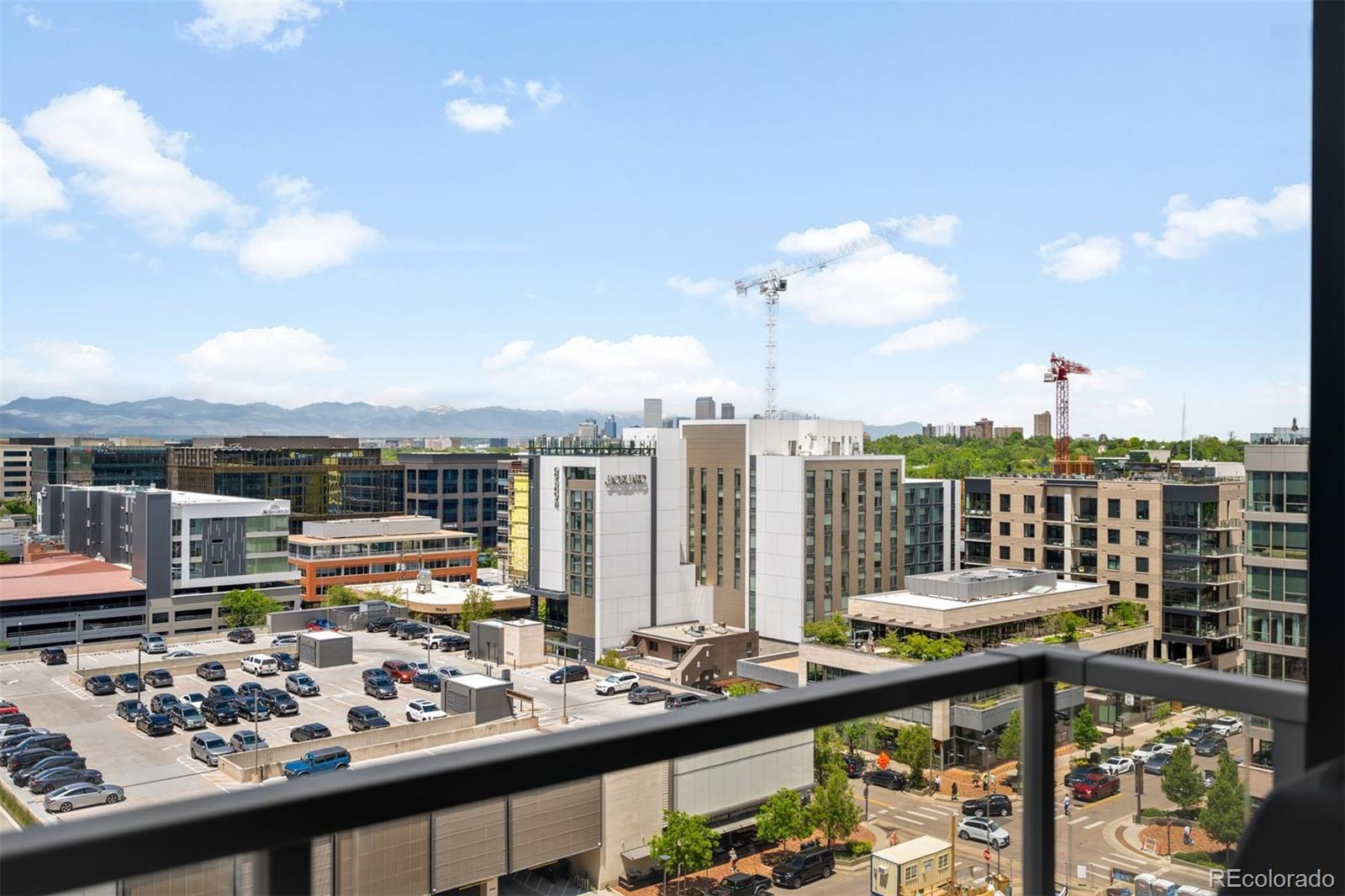 MLS Image #5 for 155  steele street 1017,denver, Colorado