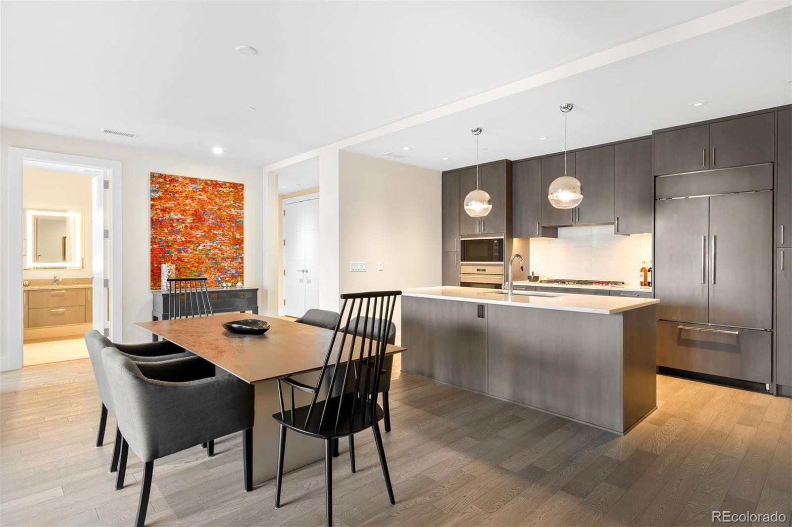 MLS Image #9 for 155  steele street 1017,denver, Colorado
