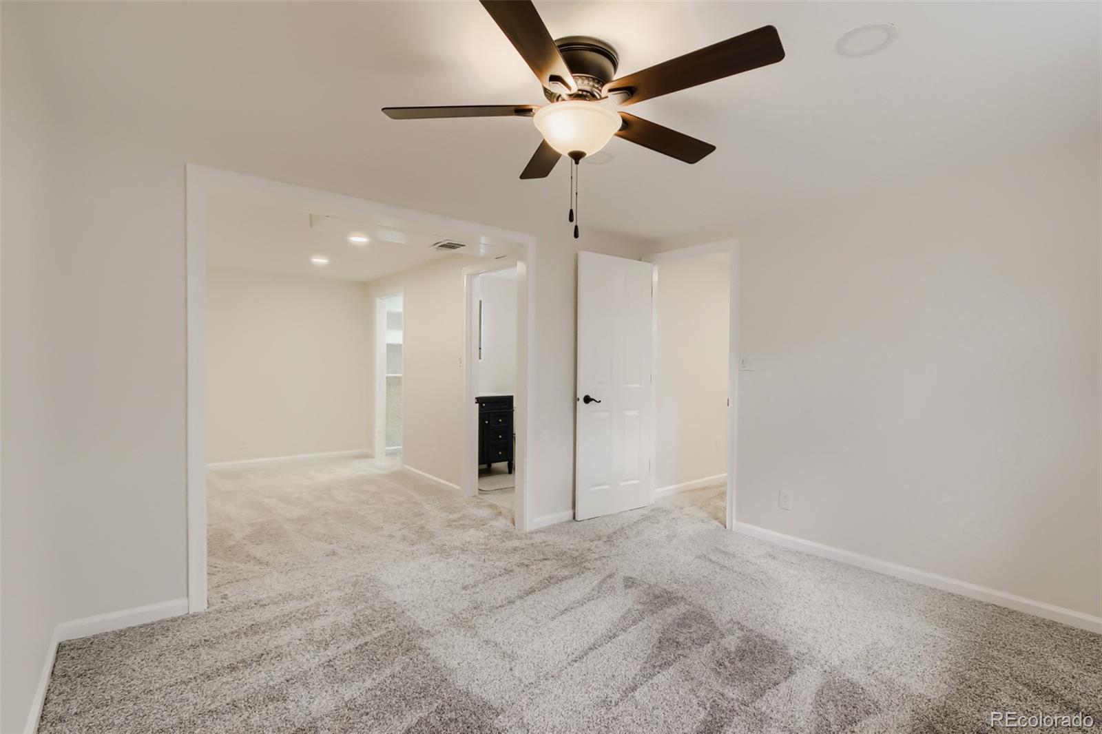 MLS Image #5 for 7085  welch court,arvada, Colorado