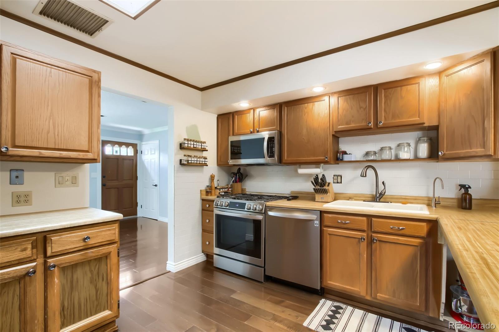 MLS Image #9 for 7085  welch court,arvada, Colorado