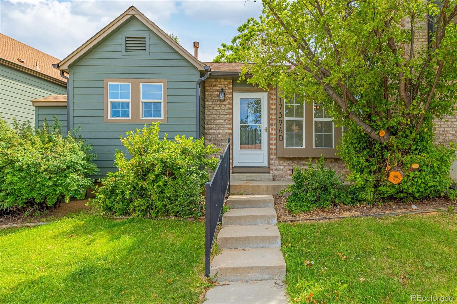 MLS Image #1 for 17396 e rice circle,aurora, Colorado