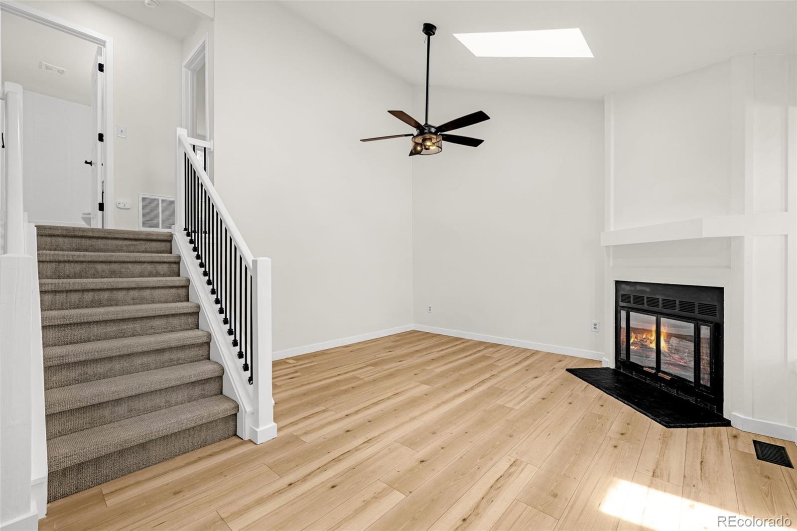 MLS Image #3 for 17396 e rice circle,aurora, Colorado