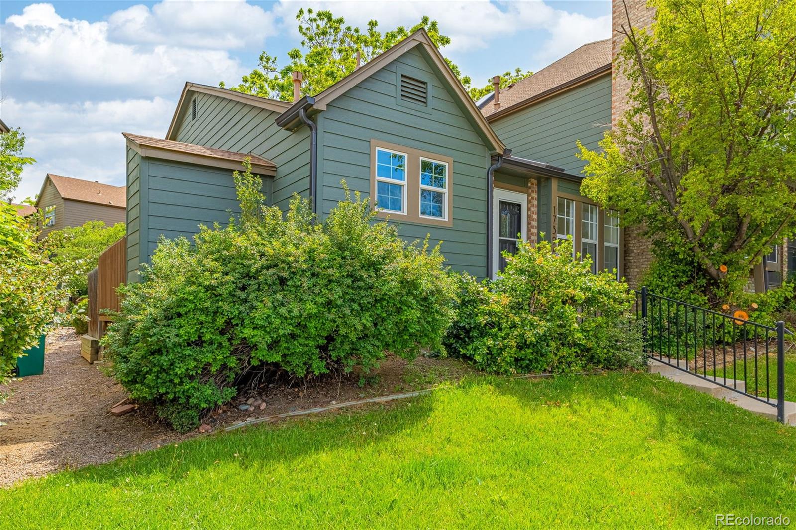 MLS Image #42 for 17396 e rice circle,aurora, Colorado