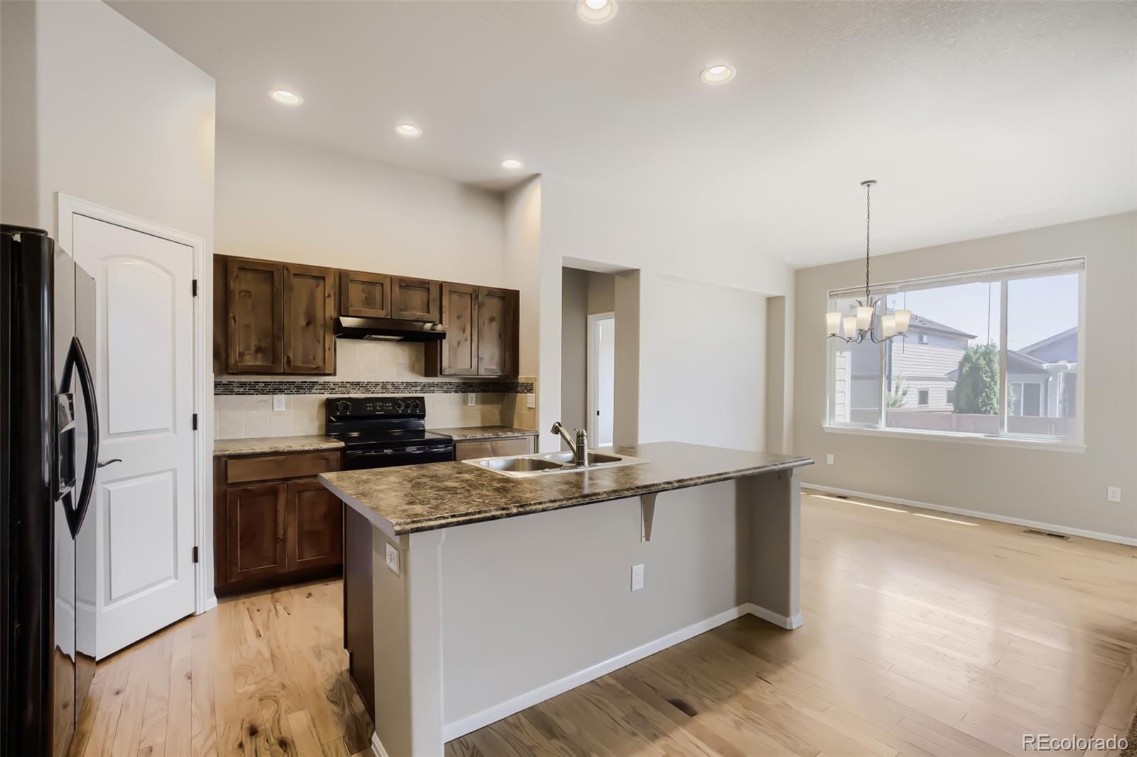 MLS Image #8 for 1577  first light drive,windsor, Colorado