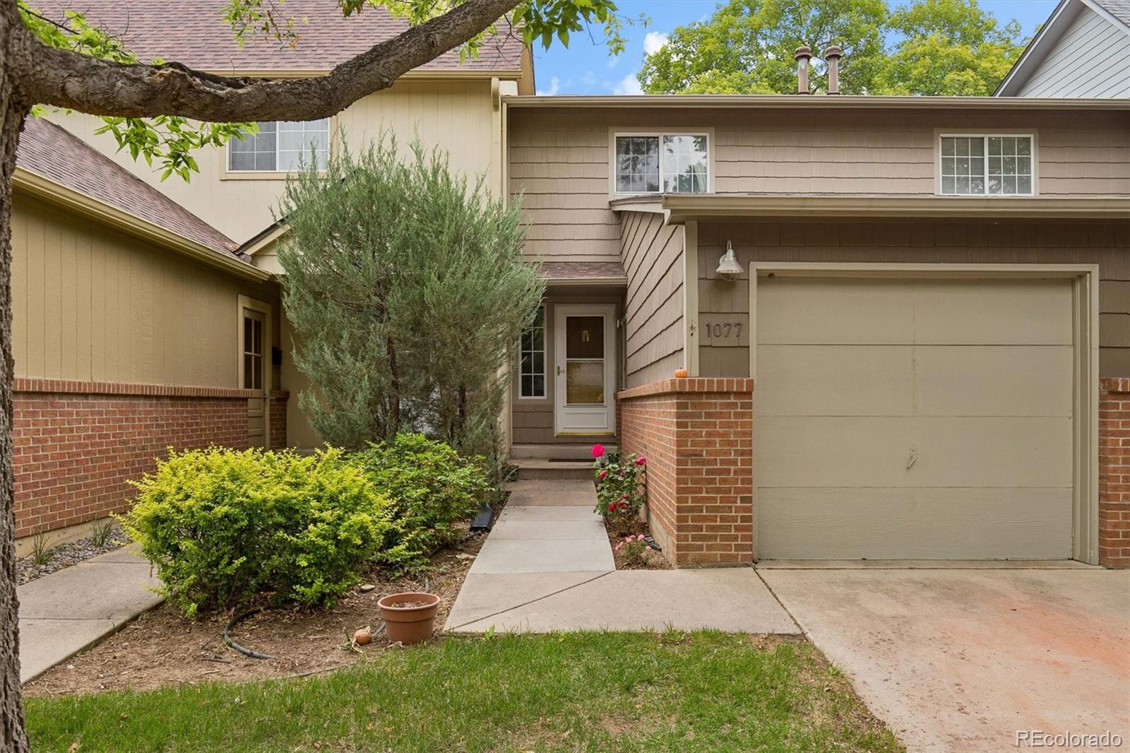 MLS Image #1 for 1077  artemis circle,lafayette, Colorado