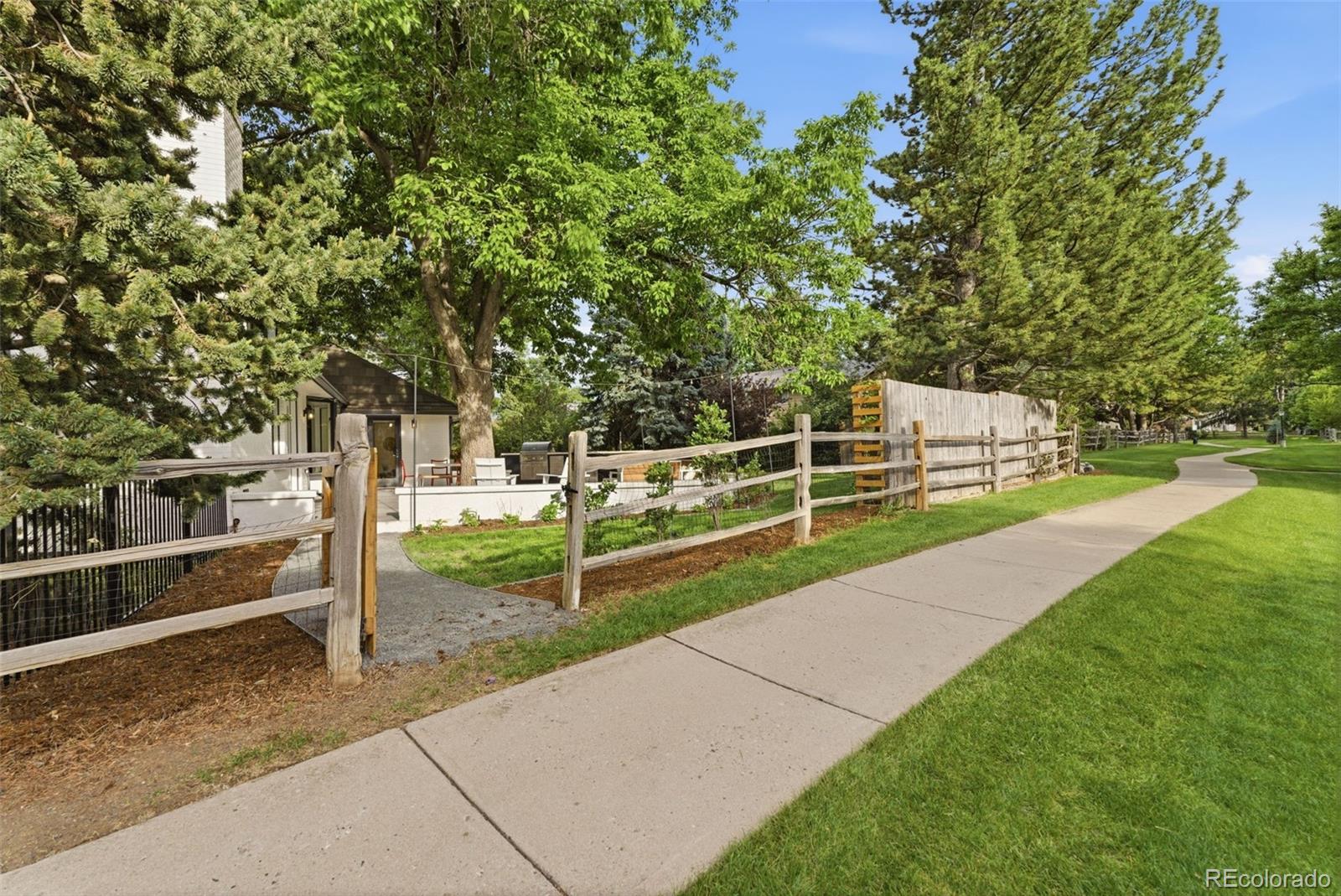 MLS Image #48 for 4952 w lake place,littleton, Colorado