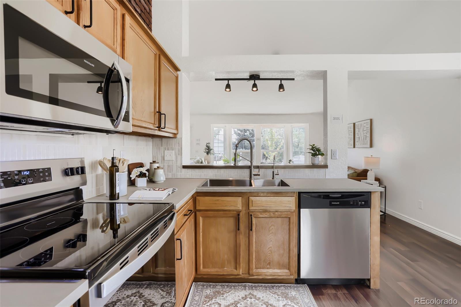 MLS Image #11 for 2155  steele street,longmont, Colorado
