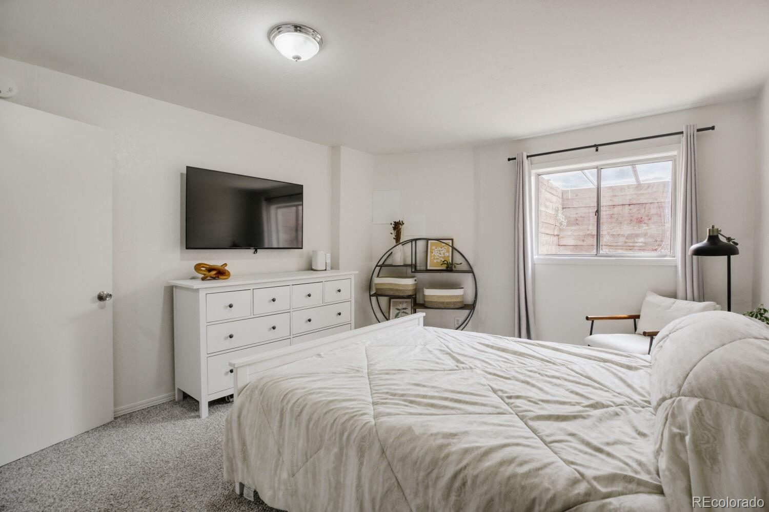 MLS Image #22 for 2155  steele street,longmont, Colorado
