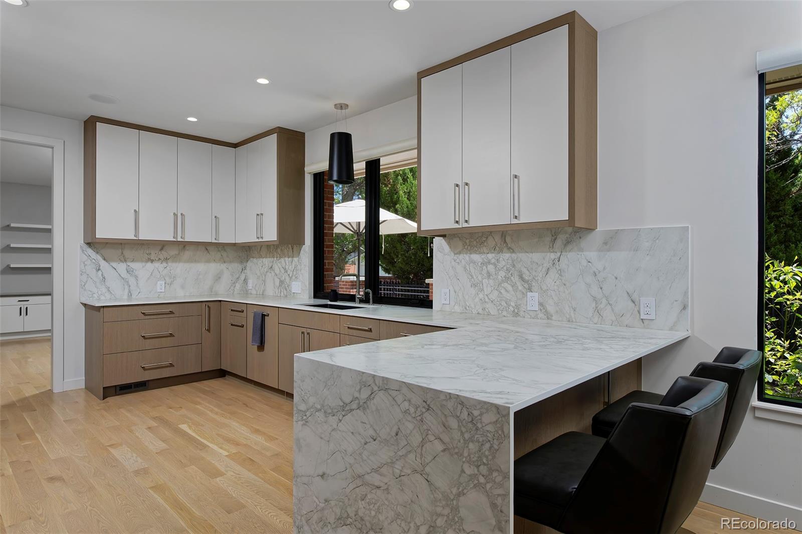 MLS Image #2 for 2800 s university boulevard,denver, Colorado