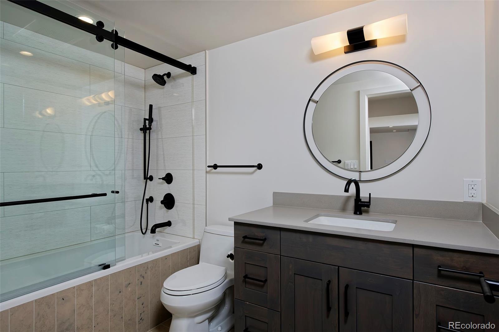 MLS Image #37 for 2800 s university boulevard,denver, Colorado