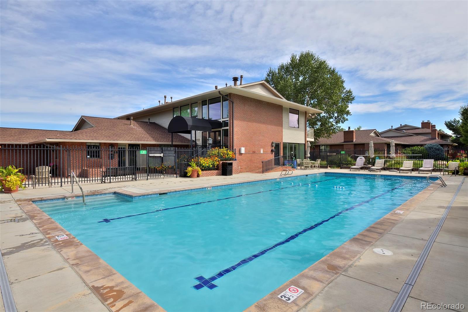 MLS Image #45 for 2800 s university boulevard,denver, Colorado