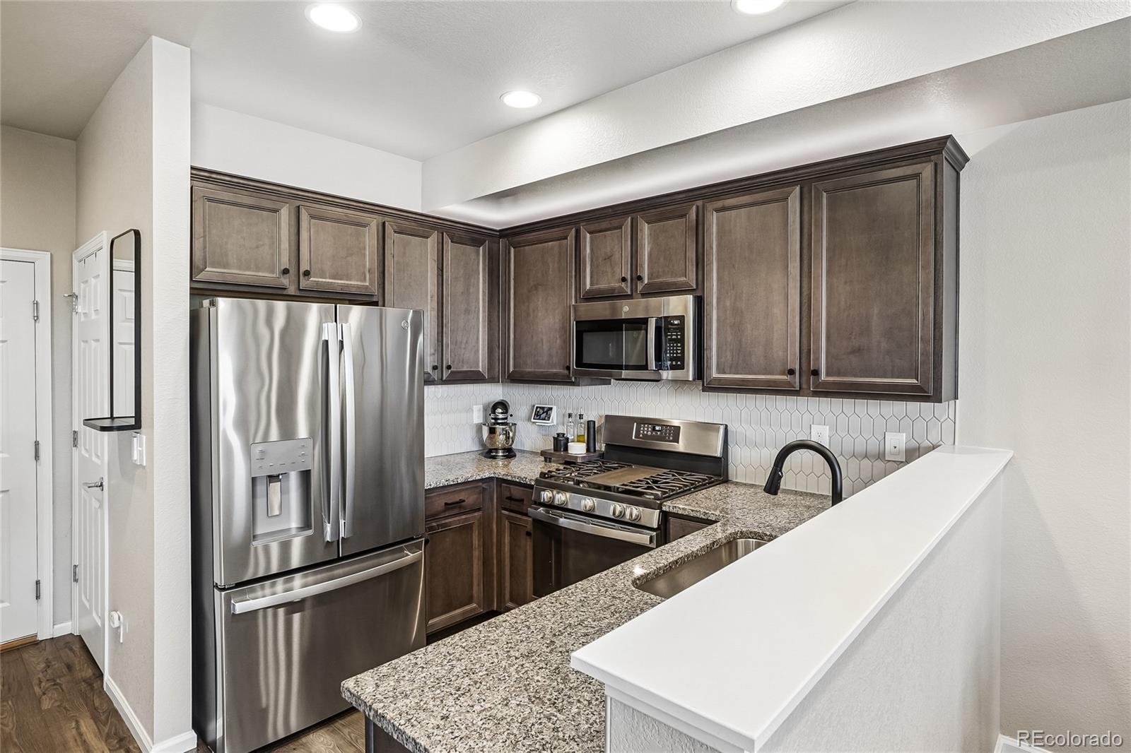 MLS Image #6 for 19168 e 64th place ,denver, Colorado