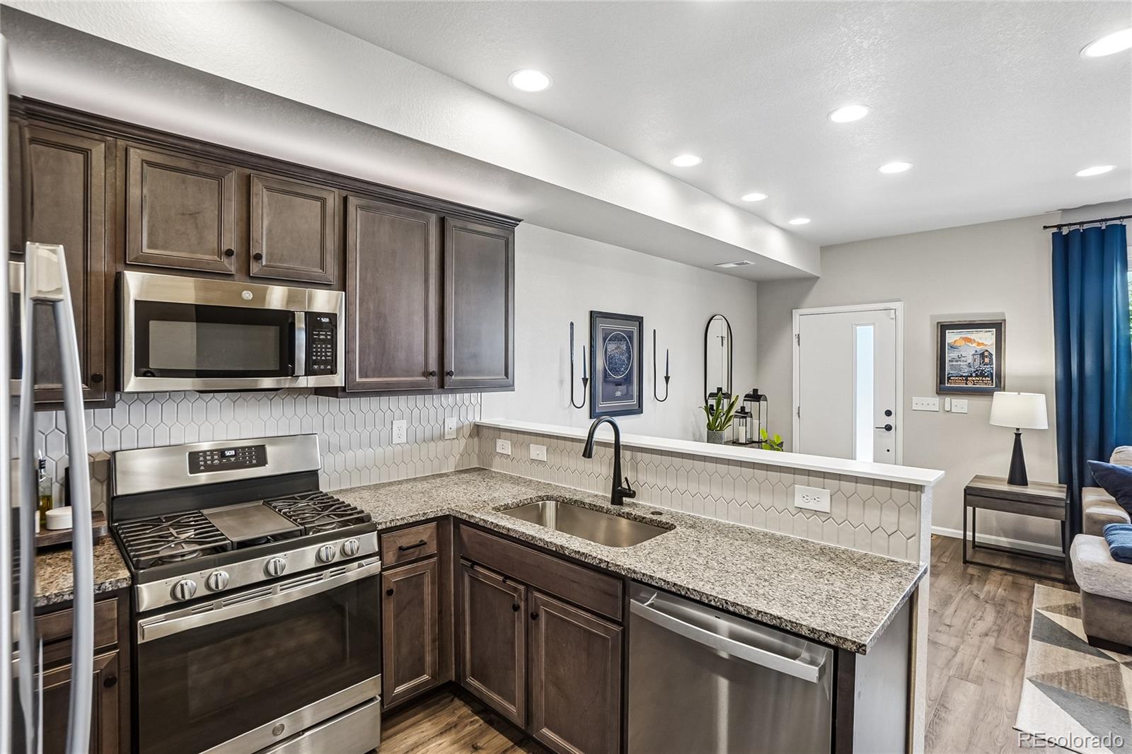 MLS Image #8 for 19168 e 64th place ,denver, Colorado