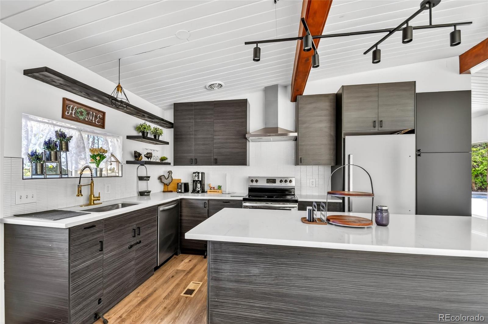 MLS Image #7 for 450  yukon street,lakewood, Colorado