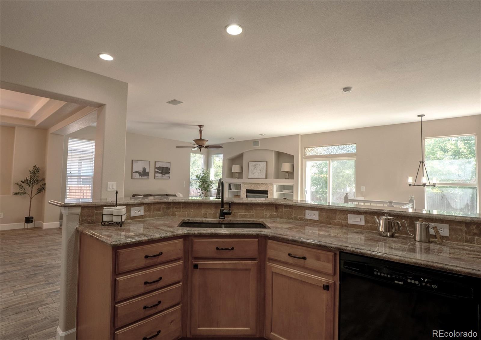 MLS Image #6 for 9764  joplin street,commerce city, Colorado
