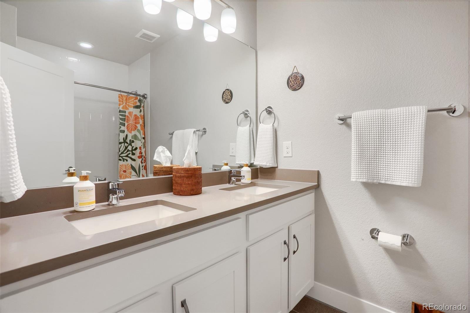 MLS Image #16 for 6003  geneva street,denver, Colorado