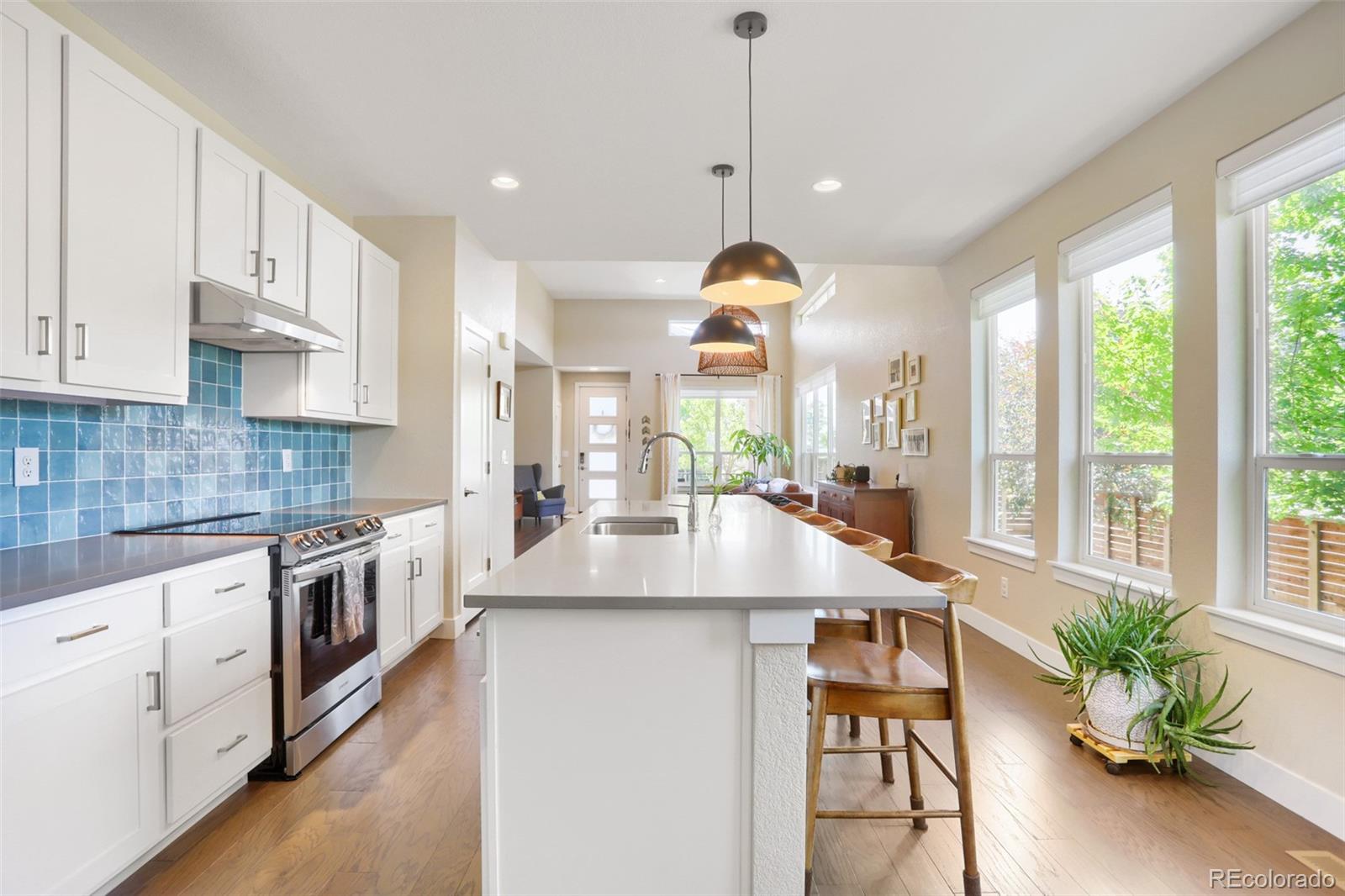 MLS Image #6 for 6003  geneva street,denver, Colorado