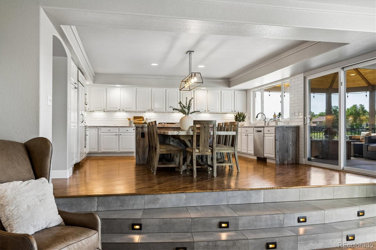 MLS Image #10 for 10074  charissglen lane,highlands ranch, Colorado