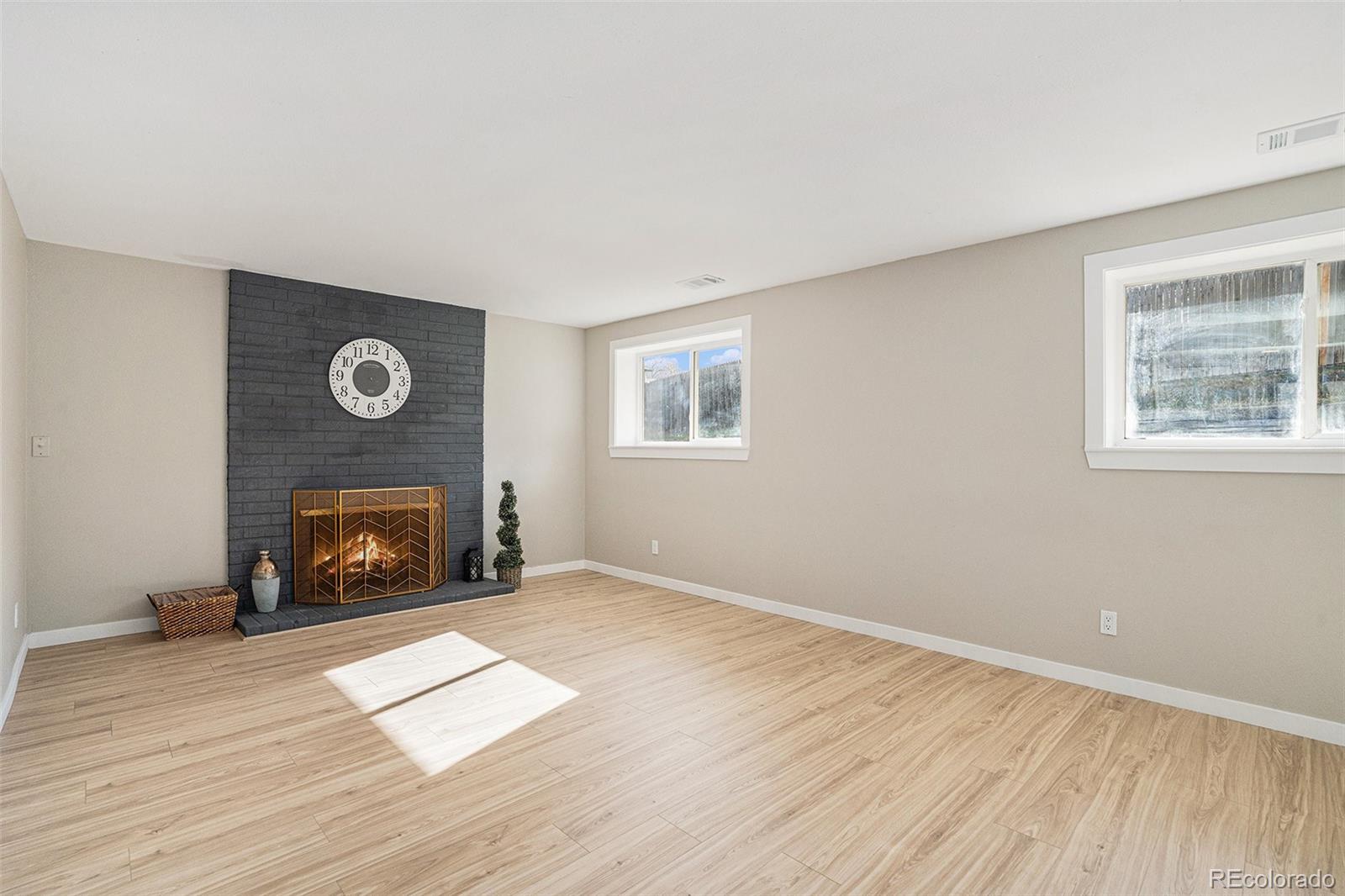 MLS Image #16 for 2684 e 97th avenue,thornton, Colorado