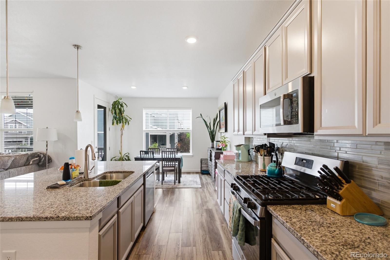MLS Image #13 for 9580  sedalia street,commerce city, Colorado